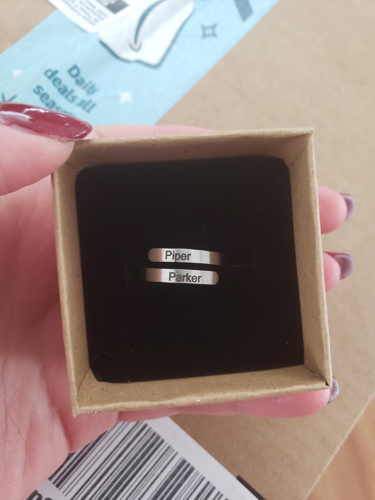 USER_767469435 Custom Couple Rings Review