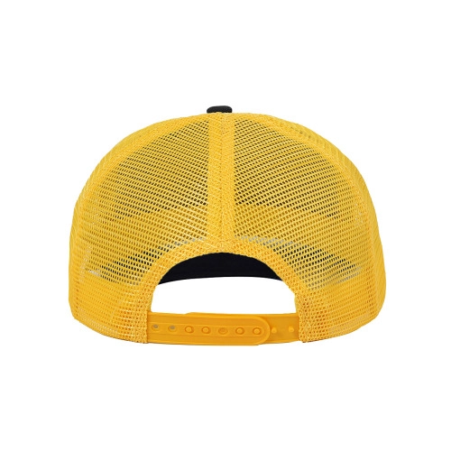 Custom Outdoor Mesh Cap with Square Leather Patch – Personalized Breathable Sun Hat for Active Lifestyle