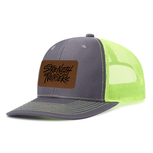 Customizable Outdoor Mesh Trucker Hat with Rectangular Leather Patch - Breathable Sun Protection Cap