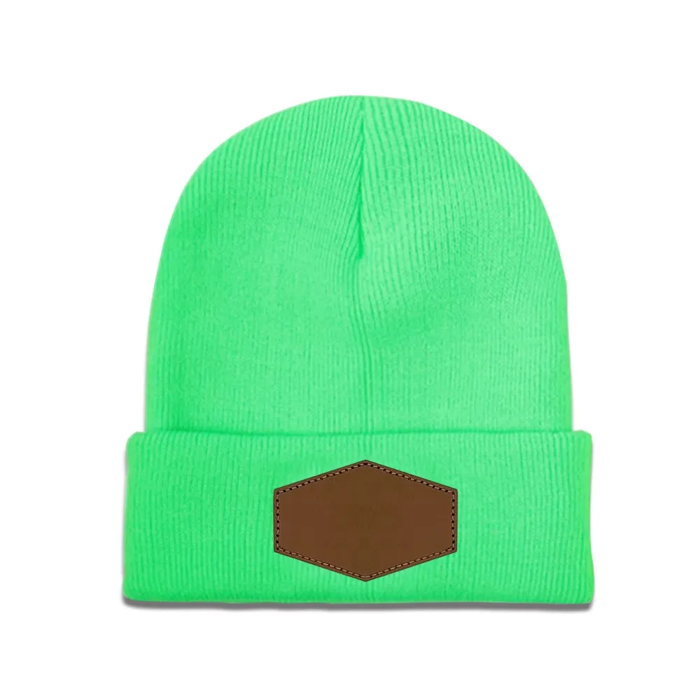 Customizable Knit Beanie with Laser-Engraved Leather Patch - Personalized Unisex Winter Hat for Style and Warmth