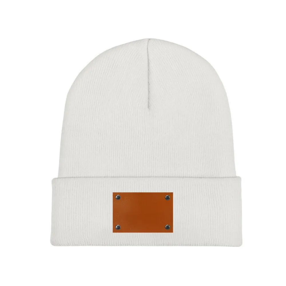 Personalized Knit Beanie with Custom Laser-Engraved Leather Patch - Stylish Winter Accessory for Unique Fashion Statement