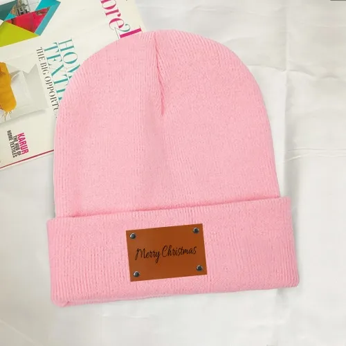 Personalized Knit Beanie with Custom Laser-Engraved Leather Patch - Stylish Winter Accessory for Unique Fashion Statement