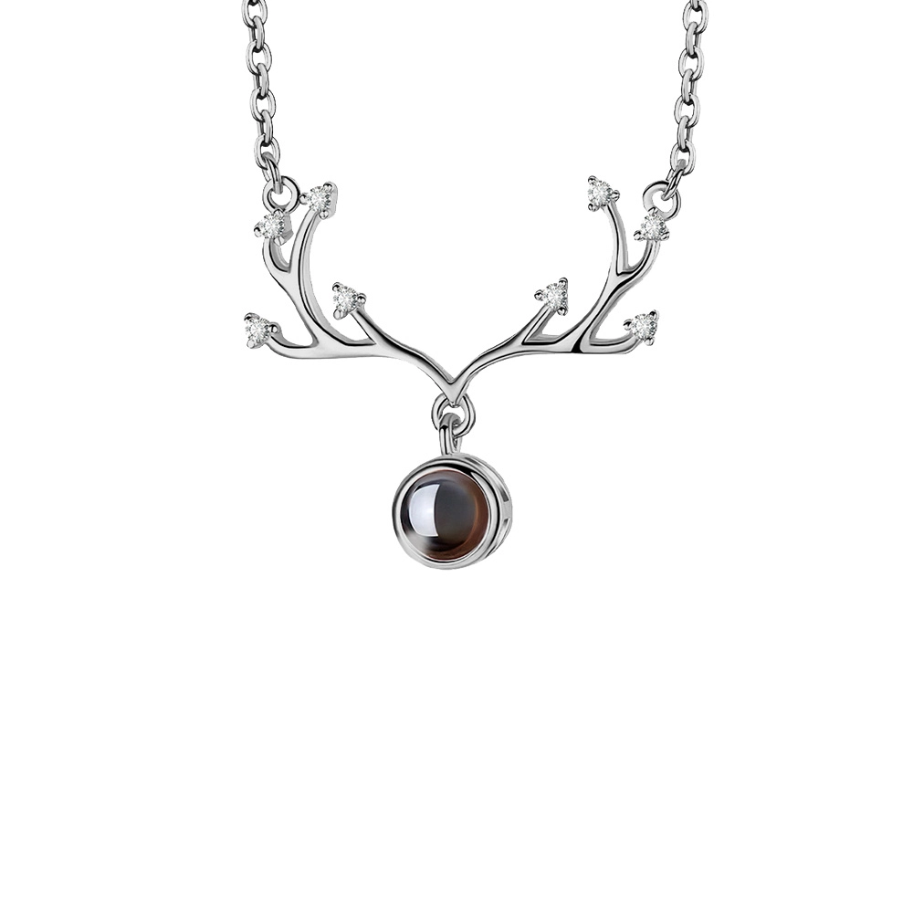 Elegant Custom Deer Antler Pendant with Projective Stone - Unique Personalized Necklace for Style-Conscious Individuals