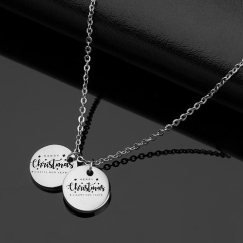 Customizable Silver Disc Necklace with Merry Christmas / Happy New Year Engraving – Personalized Festive Jewelry Ideal for Holiday Gifts