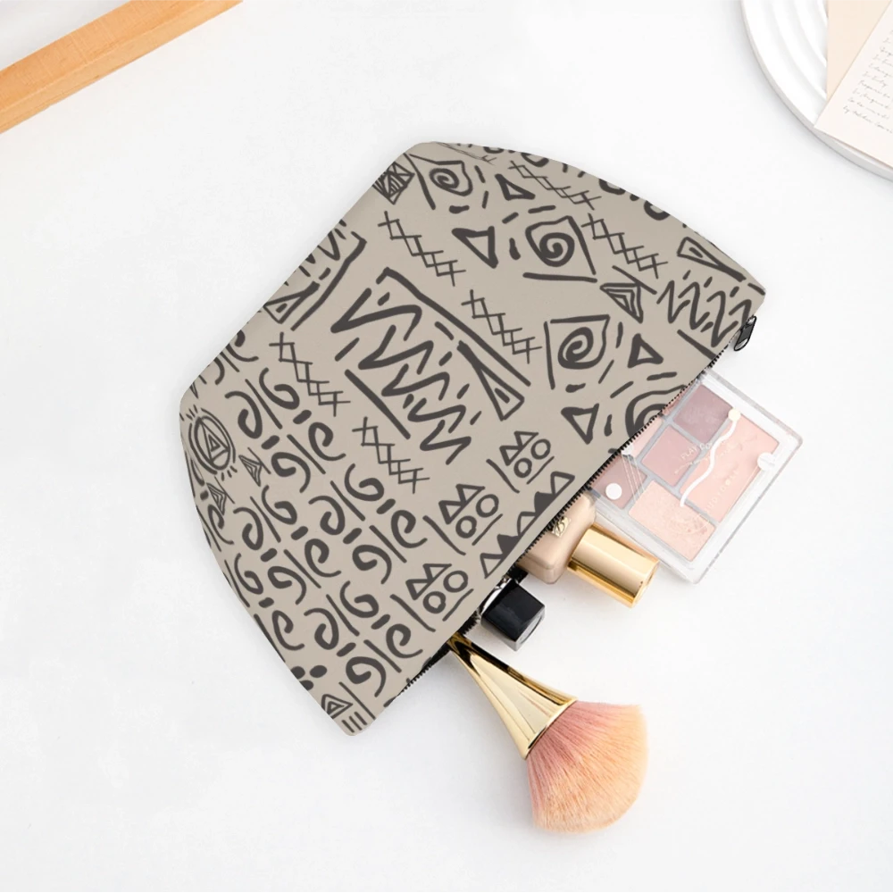 Customizable Cosmetic Pouch – Versatile Makeup Bag for Personalized Travel and Storage Solutions