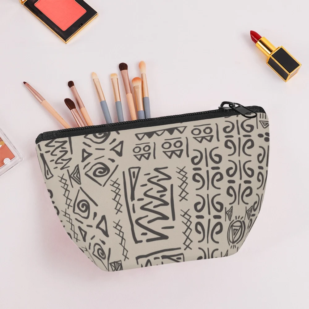 Customizable Cosmetic Pouch – Versatile Makeup Bag for Personalized Travel and Storage Solutions