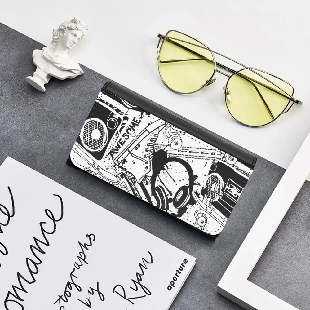 Customizable Monochrome Eyewear Case with Contrast Stitching – Durable Personalized Glasses Box for Modern, Chic Storage