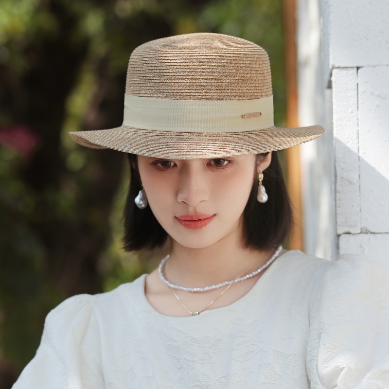 Elegant Raffia Straw Sun Hat – Wide Brim, UV Protection for Outdoor Activities